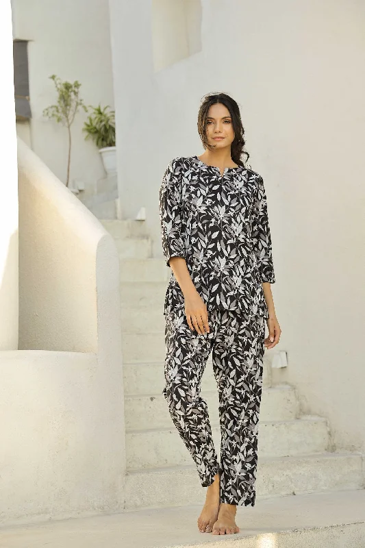 Black & White Printed Pure Cotton Night suit