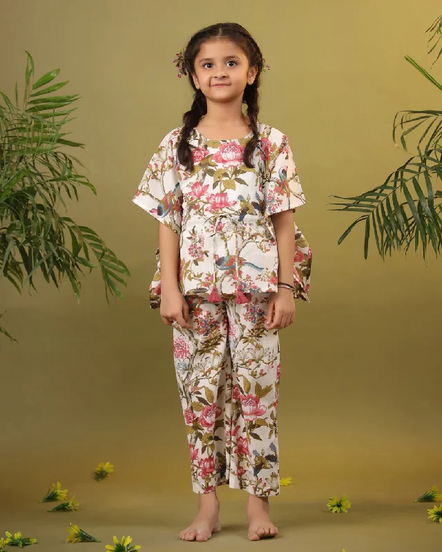 Kids Pure Cotton Multi Colour Printed Night suits