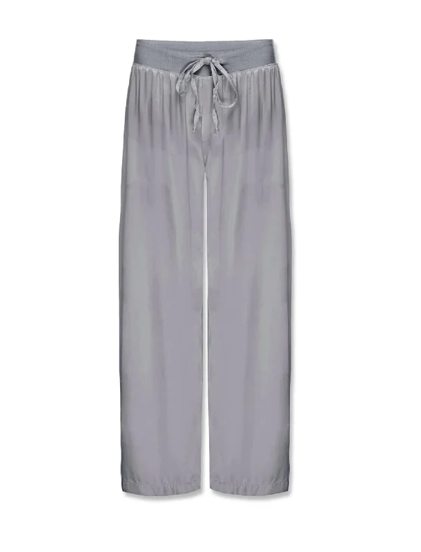 Jolie Satin Capri Pants In Silver