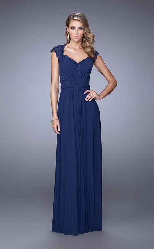 La Femme - 21685SC Ruched Lace Sheath Evening Dress